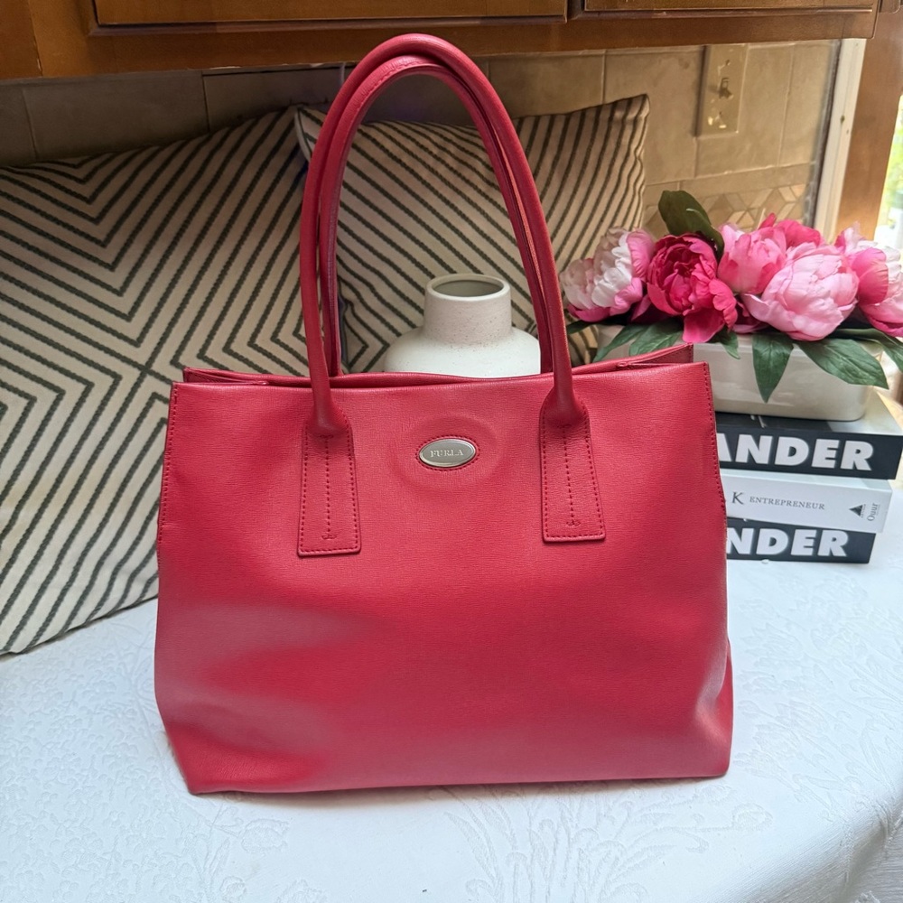 Furla Red Leather Tote Bag Structured Elegant Design